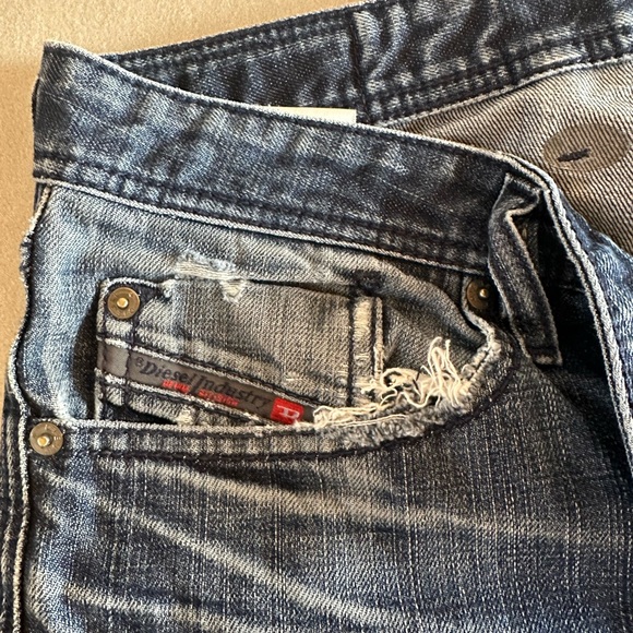 Men's Diesel Waykee Jeans - Picture 6 of 9